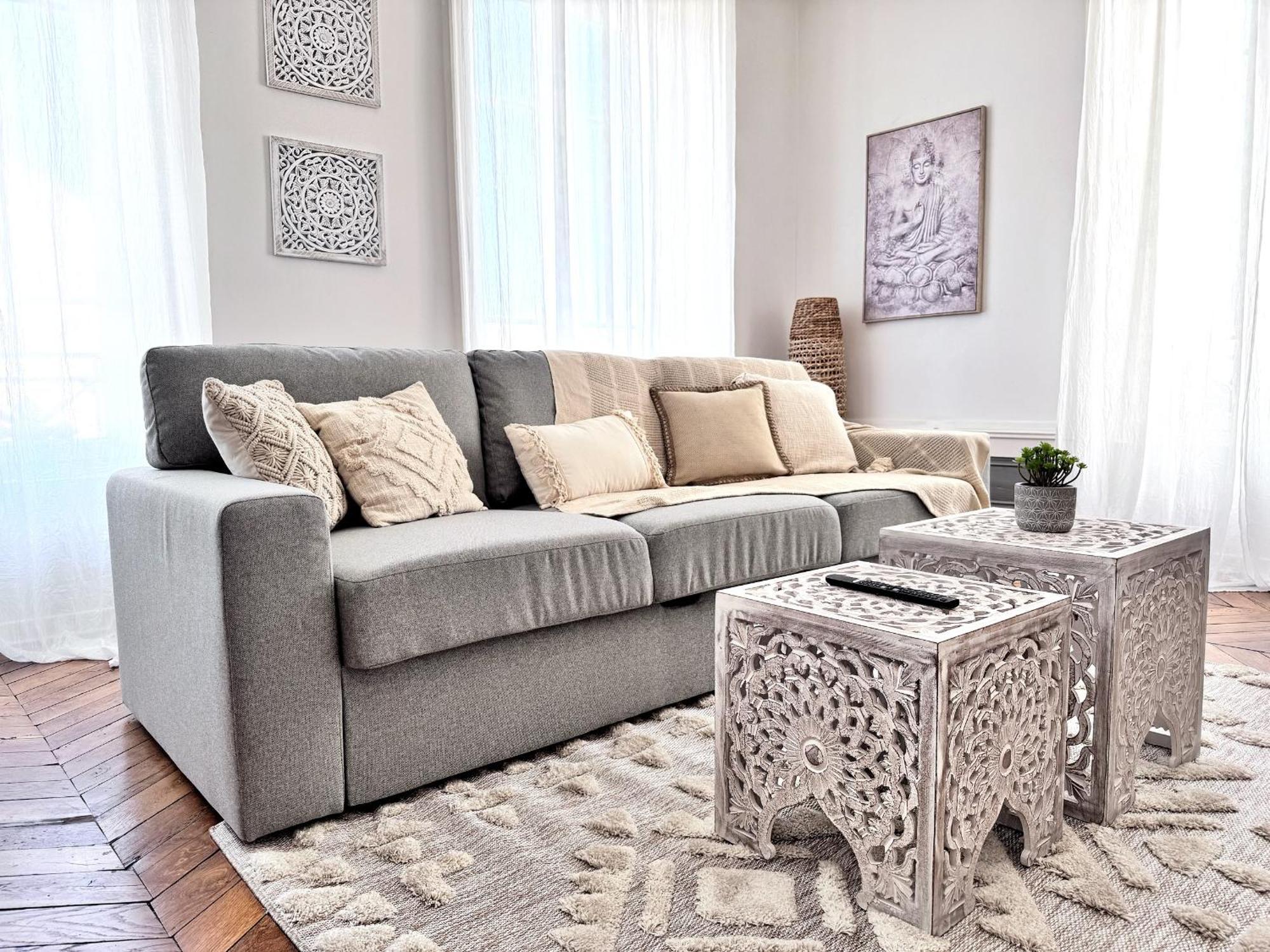 Suite Cinnabar Oullins Bagian luar foto